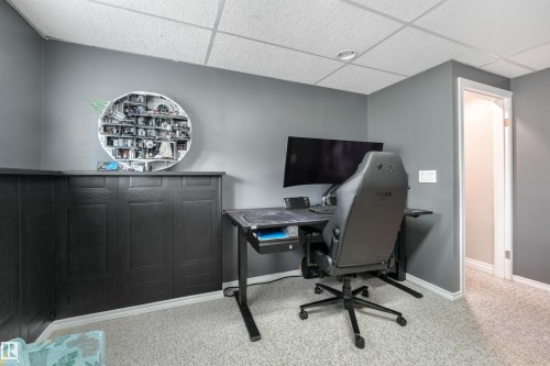 141 Camelot Avenue, Leduc, AB - Indoor Photo Showing Office