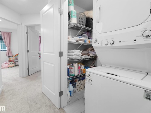 #9 7110 Keswick Common Sw, Edmonton, AB - Indoor Photo Showing Laundry Room