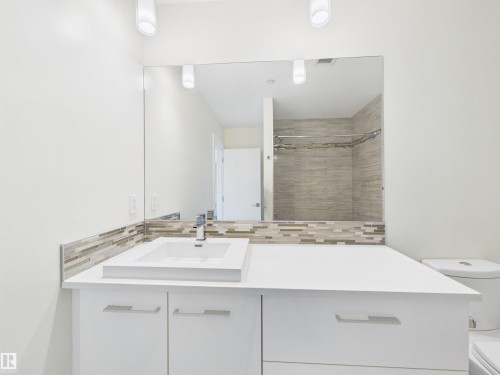 #307 11969 Jasper Av Nw, Edmonton, AB - Indoor Photo Showing Bathroom