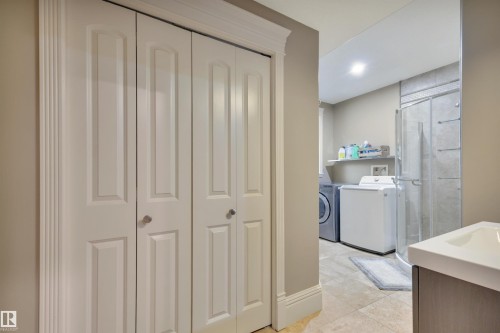 6504 37 Avenue, Beaumont, AB - Indoor Photo Showing Laundry Room