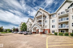 #301 13830 150 AV NW  Edmonton, AB T6V 1X2