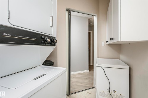 #302 5005 31 Av Nw, Edmonton, AB - Indoor Photo Showing Laundry Room