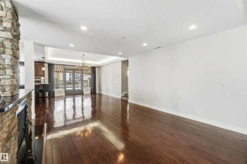 #401 10009 102 Av Nw, Edmonton, AB - Indoor