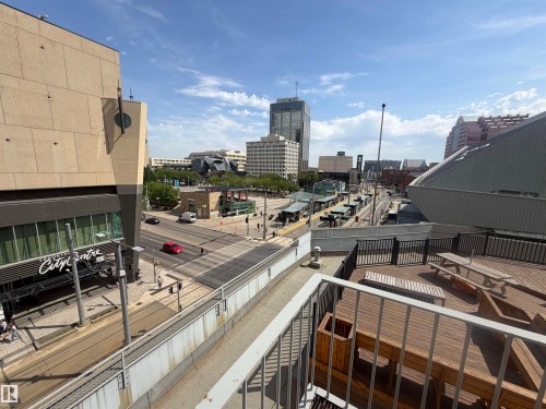 #401 10009 102 Av Nw, Edmonton, AB - Outdoor