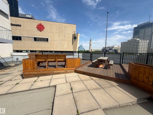 #401 10009 102 Av Nw, Edmonton, AB - Outdoor With Exterior