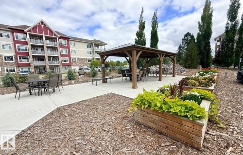 #133, 511 Queen St, Spruce Grove, AB - Outdoor