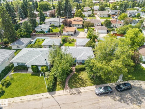Front-view house facing east - 3824 111B Street Nw, Edmonton, AB - Outdoor With View