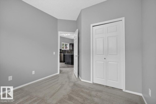 #25 6520 2 Av Sw, Edmonton, AB - Indoor Photo Showing Other Room