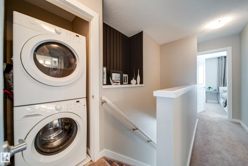 #1 2803 James Mowatt Tr Sw, Edmonton, AB - Indoor Photo Showing Laundry Room