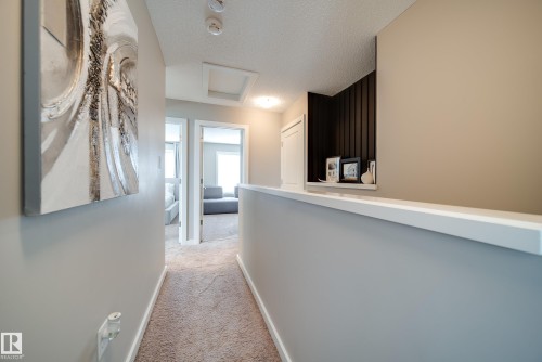 #1 2803 James Mowatt Tr Sw, Edmonton, AB - Indoor Photo Showing Other Room