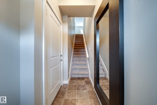 #1 2803 James Mowatt Tr Sw, Edmonton, AB - Indoor Photo Showing Other Room