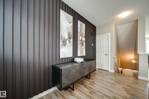 #1 2803 James Mowatt Tr Sw, Edmonton, AB - Indoor Photo Showing Other Room