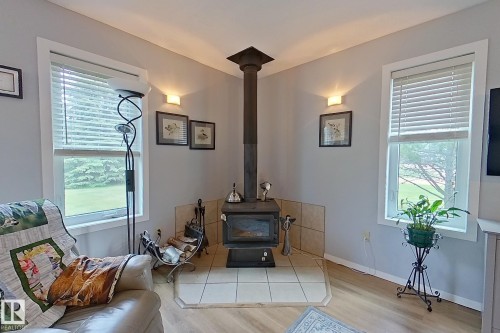 1639 Macfarlane Place, Rural Opportunity M.D., AB - Indoor