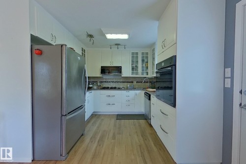 1639 Macfarlane Place, Rural Opportunity M.D., AB - Indoor Photo Showing Kitchen With Upgraded Kitchen