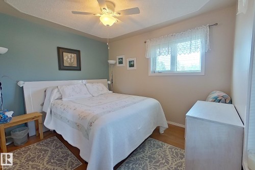 1639 Macfarlane Place, Rural Opportunity M.D., AB - Indoor Photo Showing Bedroom