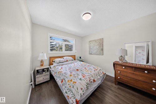 4124 110 Street Nw, Edmonton, AB - Indoor Photo Showing Bedroom