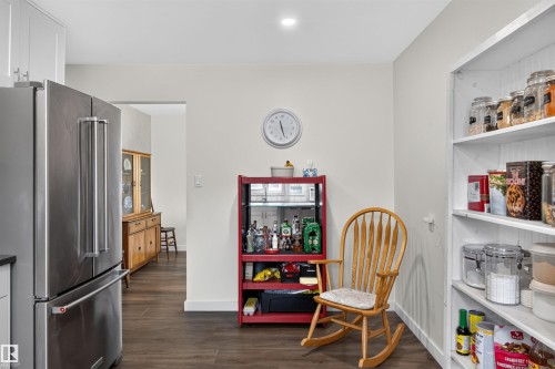 4124 110 Street Nw, Edmonton, AB - Indoor Photo Showing Other Room