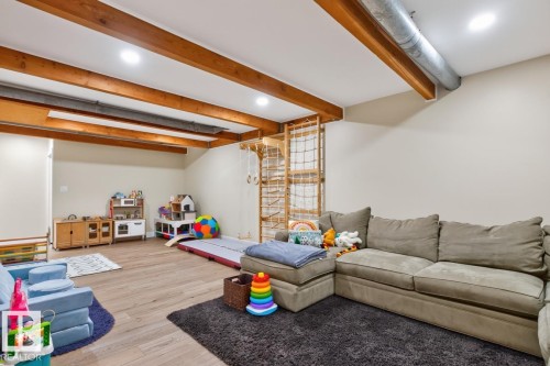 6807 101A Avenue Nw, Edmonton, AB - Indoor Photo Showing Basement