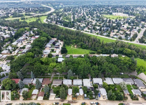 6807 101A Avenue Nw, Edmonton, AB - Outdoor With View