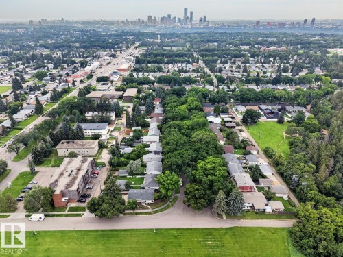 6807 101A Avenue Nw, Edmonton, AB - Outdoor With View