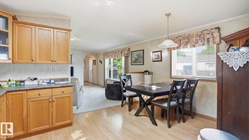 44 Keyhole Crescent Northwest, Edmonton, AB - Indoor Photo Showing Other Room