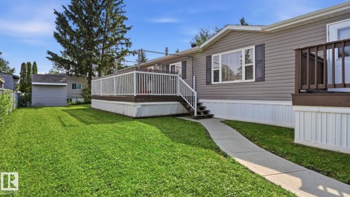 44 Keyhole Crescent Northwest, Edmonton, AB - Outdoor With Deck Patio Veranda