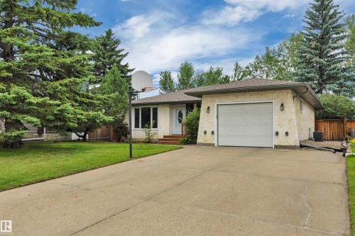 7416 33 Avenue Nw, Edmonton, AB - Outdoor
