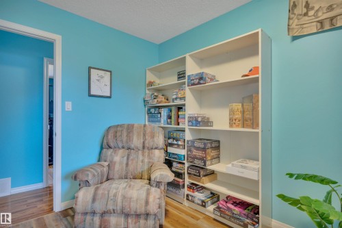 7416 33 Avenue Nw, Edmonton, AB - Indoor