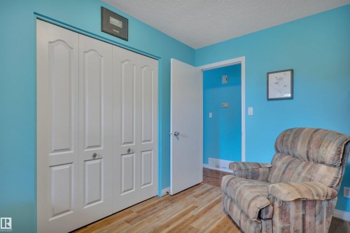 7416 33 Avenue Nw, Edmonton, AB - Indoor