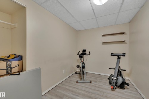 7416 33 Avenue Nw, Edmonton, AB - Indoor Photo Showing Gym Room