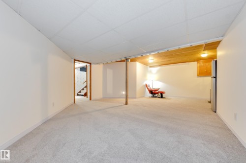 7 Strathcona Place, Sherwood Park, AB - Indoor Photo Showing Other Room