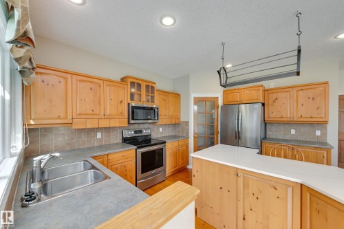 11503 15 Avenue Nw, Edmonton, AB - Indoor Photo Showing Kitchen With Double Sink