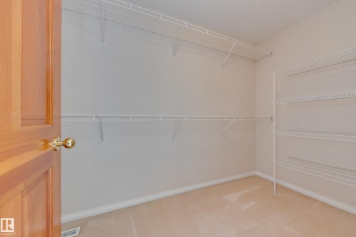 11503 15 Avenue Nw, Edmonton, AB - Indoor With Storage