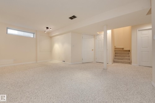 11503 15 Avenue Nw, Edmonton, AB - Indoor