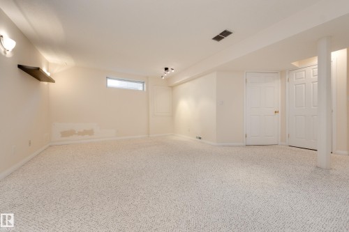 11503 15 Avenue Nw, Edmonton, AB - Indoor Photo Showing Other Room