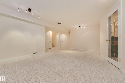 11503 15 Avenue Nw, Edmonton, AB - Indoor Photo Showing Other Room