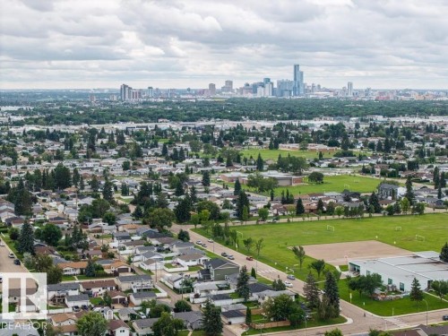7119 136 Avenue Nw, Edmonton, AB - Outdoor With View