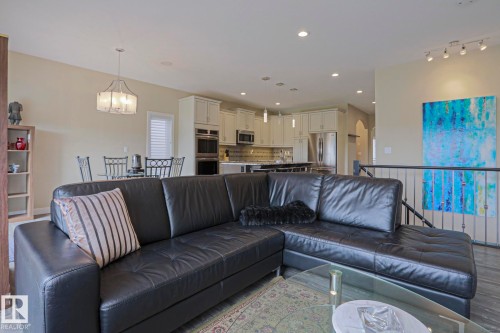 #16 8132 217 St Nw, Edmonton, AB - Indoor Photo Showing Living Room