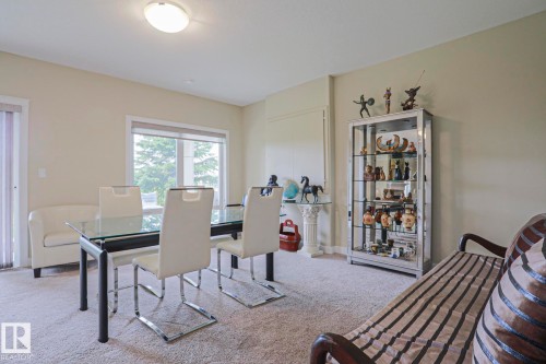 #16 8132 217 St Nw, Edmonton, AB - Indoor Photo Showing Dining Room