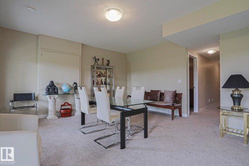 #16 8132 217 St Nw, Edmonton, AB - Indoor