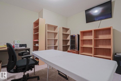#16 8132 217 St Nw, Edmonton, AB - Indoor Photo Showing Office