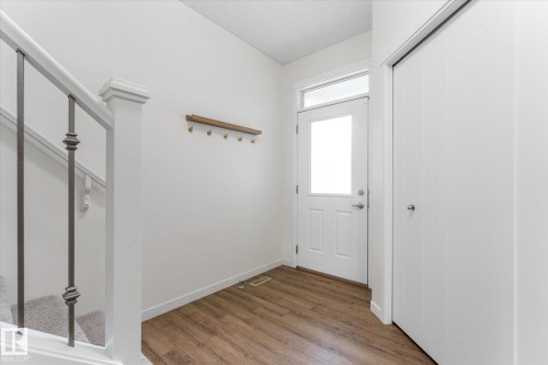 6116 175 Avenue Nw, Edmonton, AB - Indoor Photo Showing Other Room