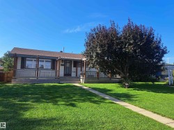 6307 92A Avenue NW  Edmonton, AB T6B 0T5