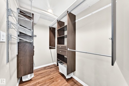 6307 92A Avenue Nw, Edmonton, AB - Indoor