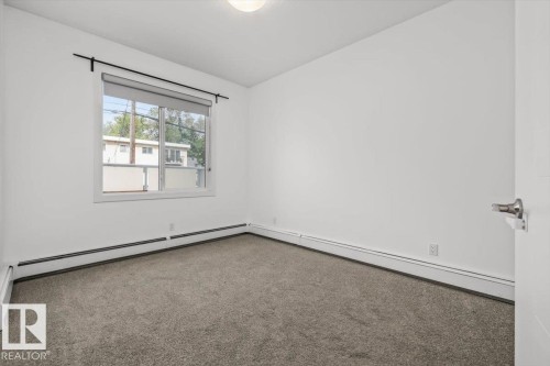 #104 10030 83 Av Nw, Edmonton, AB - Indoor Photo Showing Other Room