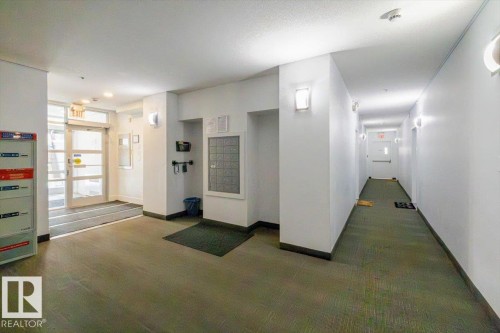 #104 10030 83 Av Nw, Edmonton, AB - Indoor Photo Showing Other Room