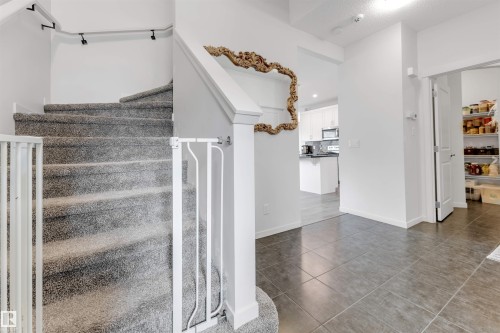 933 Mcconachie Boulevard Nw, Edmonton, AB - Indoor Photo Showing Other Room