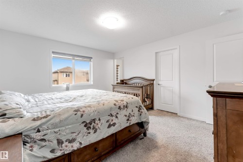 933 Mcconachie Boulevard Nw, Edmonton, AB - Indoor Photo Showing Bedroom
