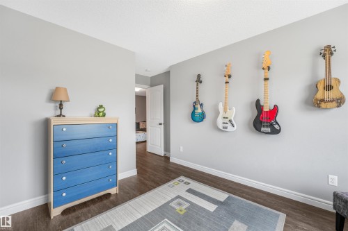 17107 38 Street Nw, Edmonton, AB - Indoor Photo Showing Bedroom