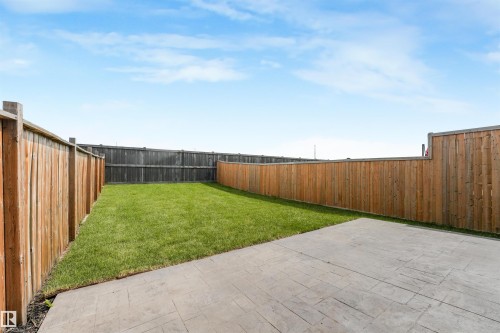 17107 38 Street Nw, Edmonton, AB - Outdoor